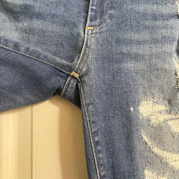 True Religion Womens Distressed Deconstructed Cora Mid Rise Straight Jeans Sz 26 - Picture 11 of 12